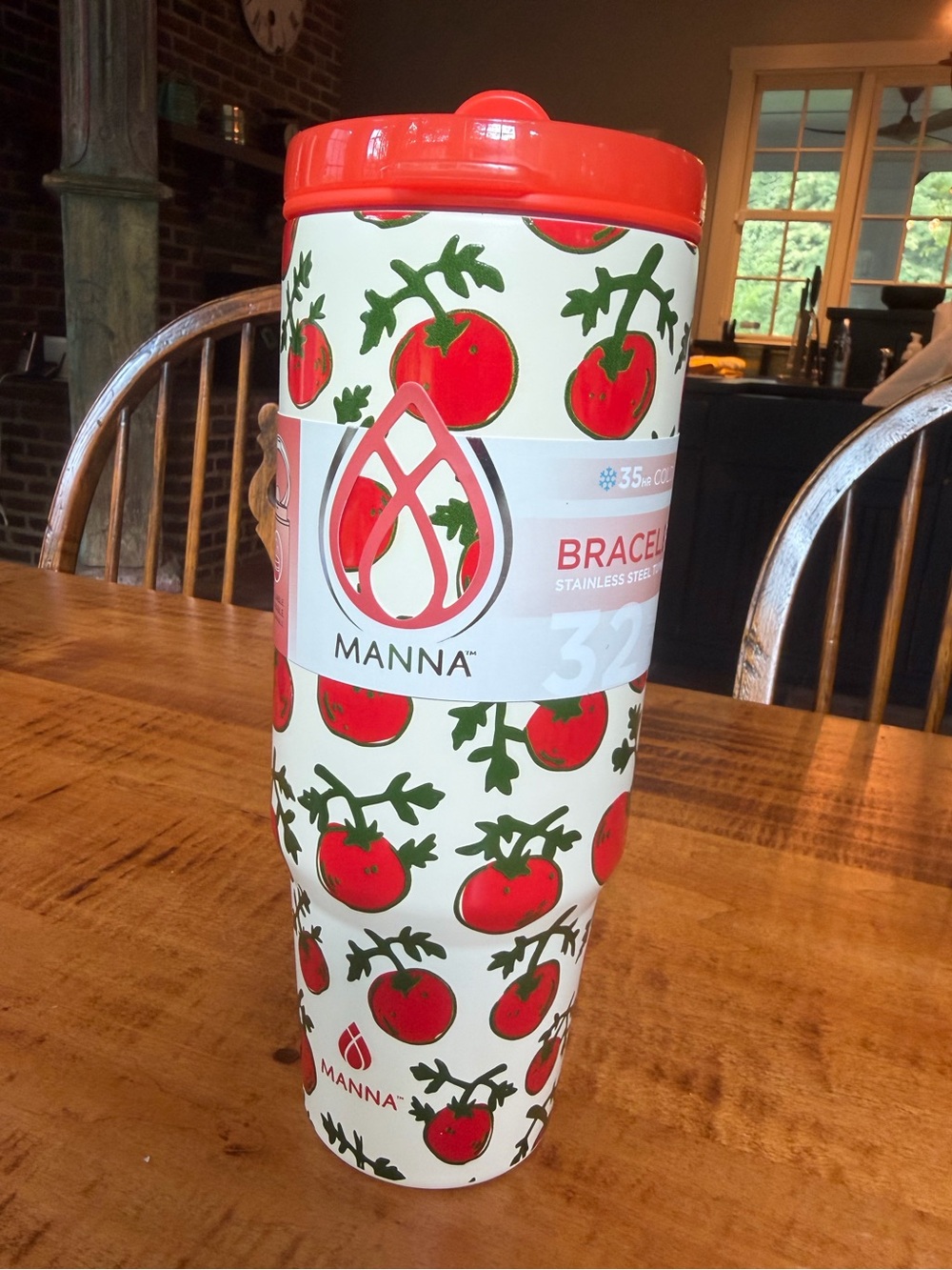 Manna NWT Insulated Bracelet Handle Tumbler in Red & White Tomato Print 32 Oz